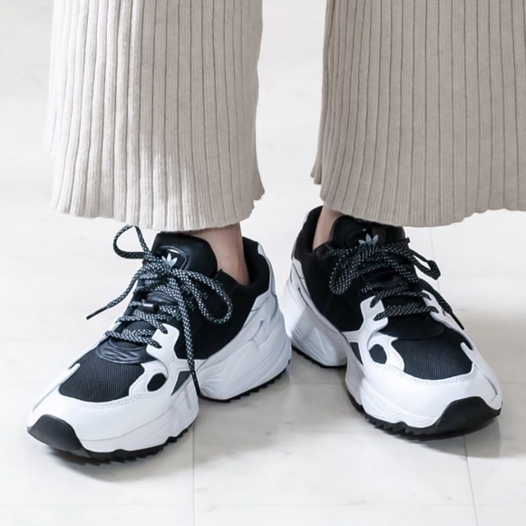 NWT adidas Falcon Oreo - Picture 3 of 9